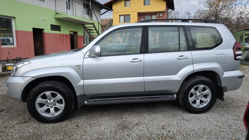 Toyota Land cruiser 3.0D4D, снимка 6 - Автомобили и джипове - 52369905