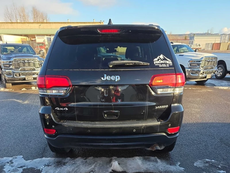 Jeep Grand cherokee * Laredo * CARFAX * БЕЗ ПЪРВОНАЧАЛНА ВНОСКА, снимка 3 - Автомобили и джипове - 52700305