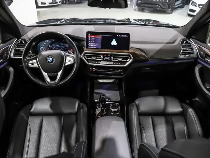 BMW X3 * xDrive30i / Premium Essential Package / Navi / A, снимка 12 - Автомобили и джипове - 55152518