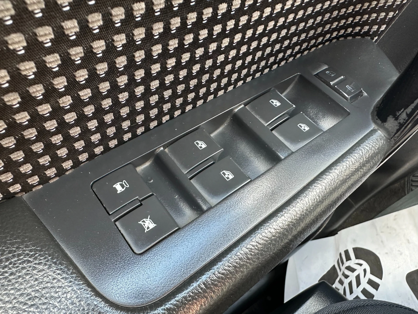 Chevrolet Captiva 2.4i 136 ..  | Mobile.bg   16