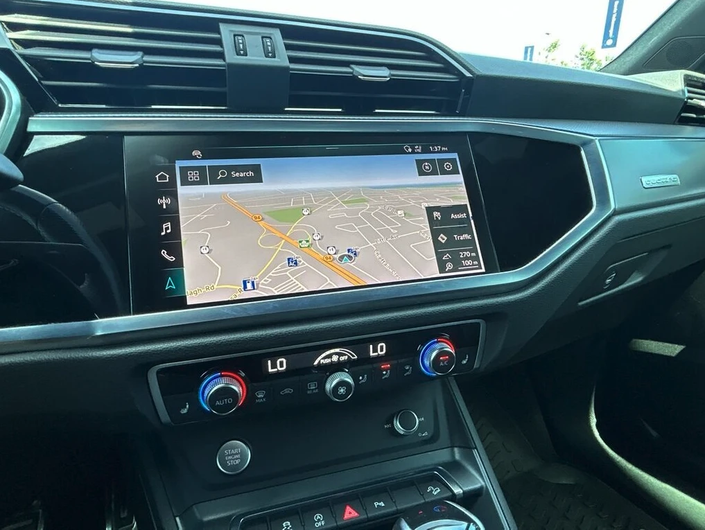 Audi Q3 PROGRESSIV S-Line* Matrix* B&O* Пано* Дистроник*  - изображение 9