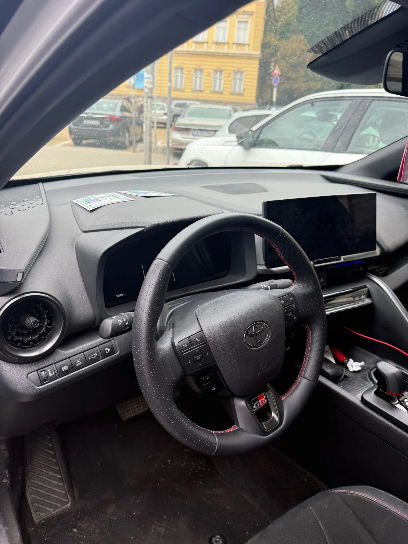 Toyota C-HR GR SPORT PHEV  - изображение 3