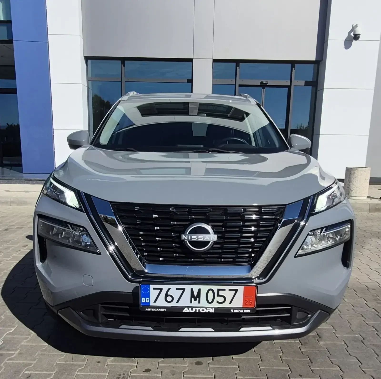 Nissan Rogue SL  X-Trail 4x4 - изображение 2