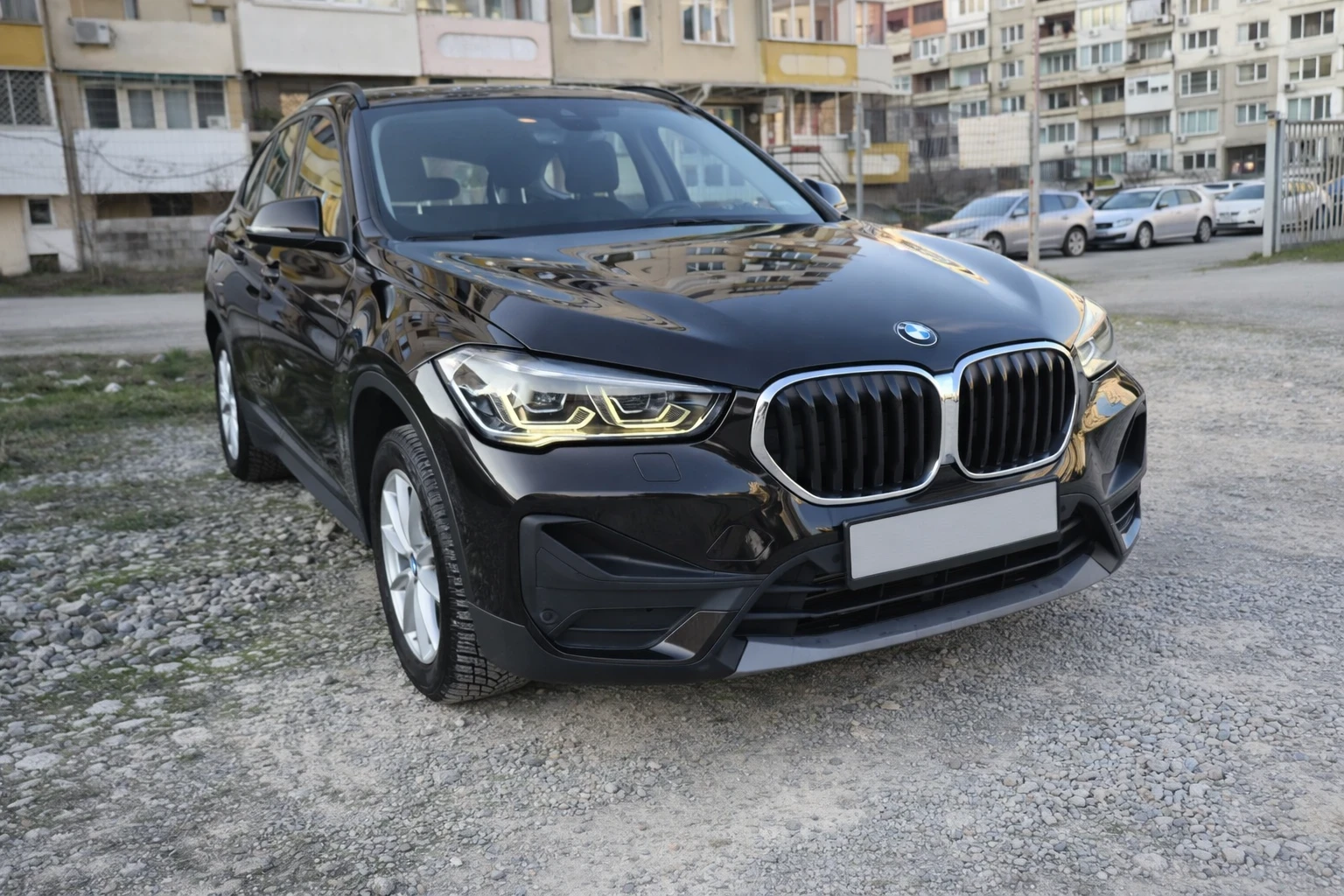 BMW X1 XDrive20i M Car Гаранция, снимка 2 - Автомобили и джипове - 53750777