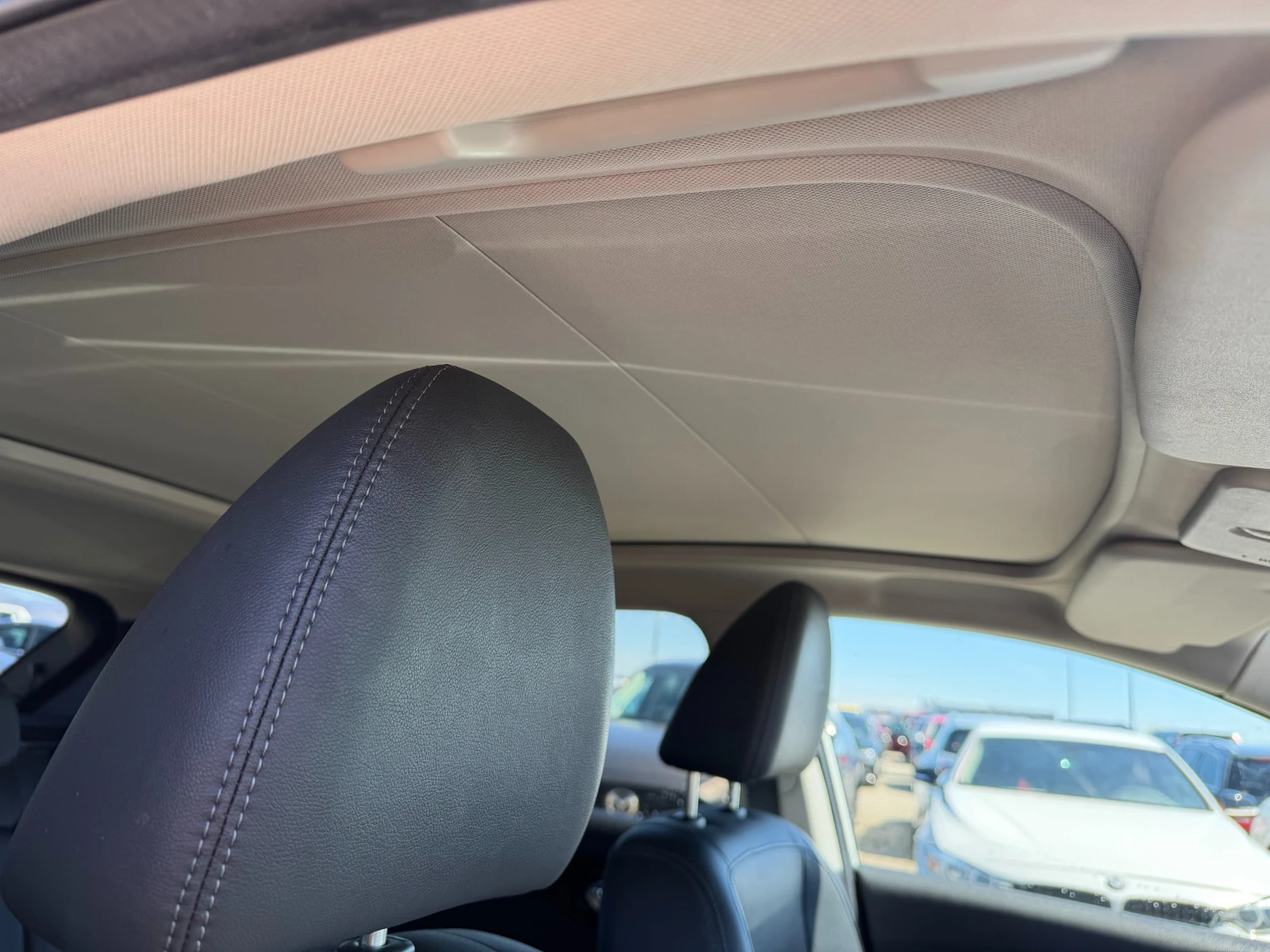 Nissan Qashqai 1.2i AVTOMAT/NAVI/KOJA/KAMERA 360/PANORAMA EURO 6 , снимка 12 - Автомобили и джипове - 54111415