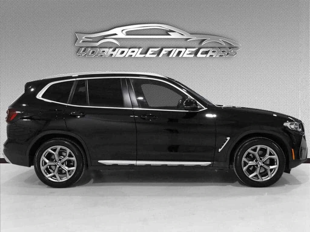 BMW X3 * xDrive30i / Premium Essential Package / Navi / A, снимка 3 - Автомобили и джипове - 55152518