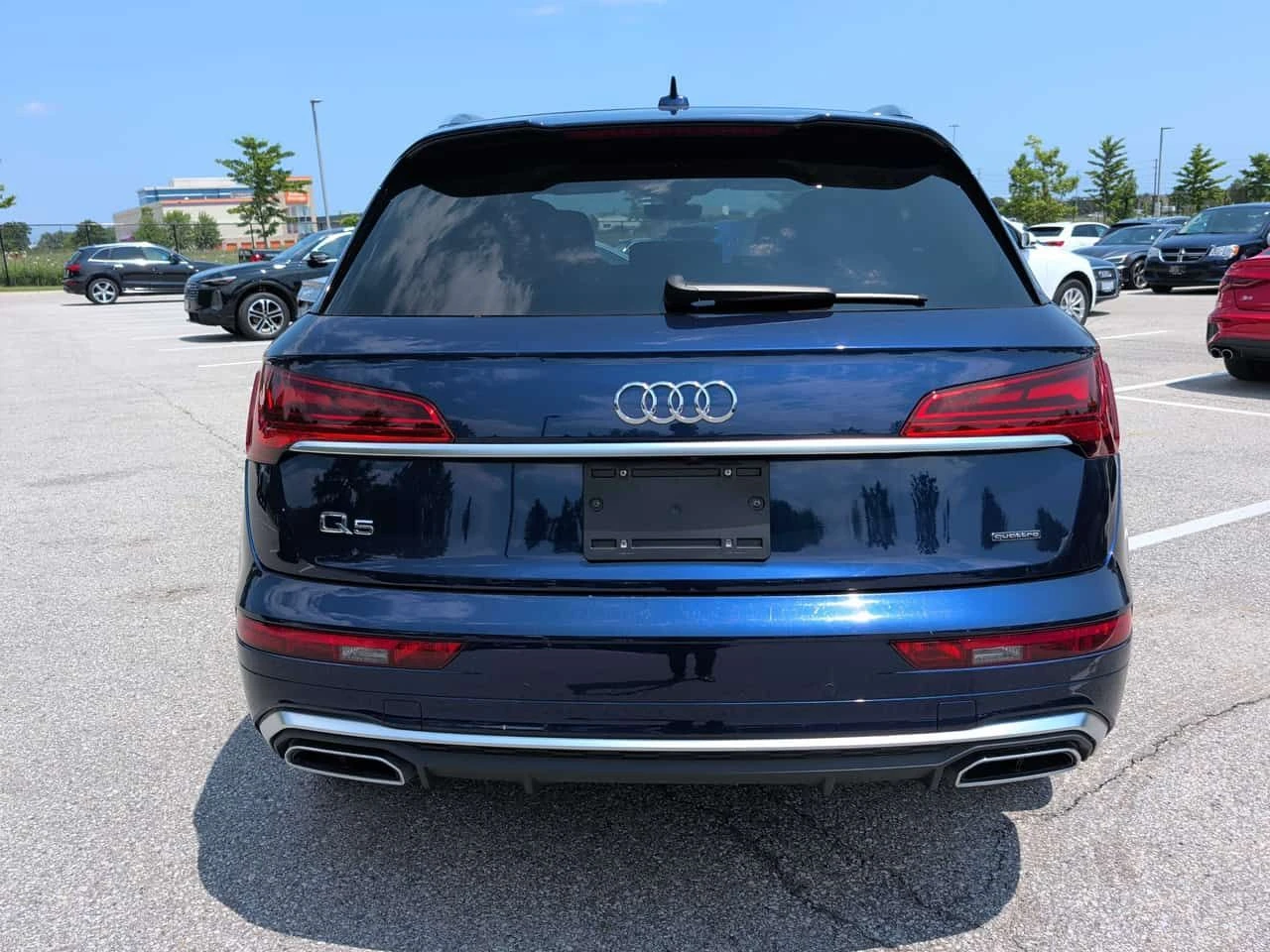 Audi Q5 Technik  CARFAX, снимка 4 - Автомобили и джипове - 55381046