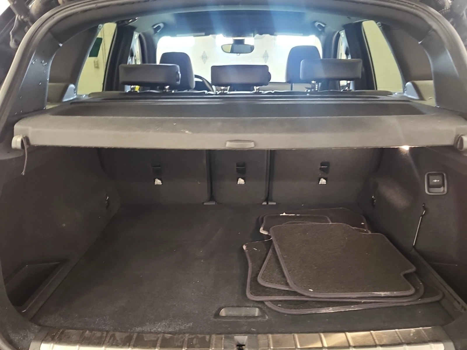BMW X1 xDrive* �������* ������* ����* 2 ����� | Mobile.bg � ����������� 11