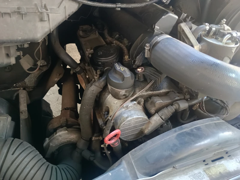 Mercedes-Benz 313 2, 2 130кс ХЛАДИЛЕН, снимка 10 - Бусове и автобуси - 52473852