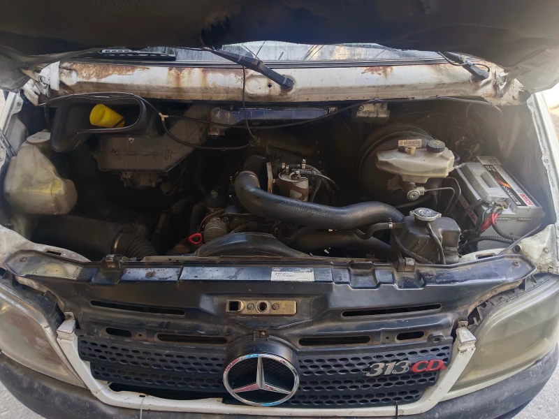 Mercedes-Benz 313 2, 2 130кс ХЛАДИЛЕН, снимка 9 - Бусове и автобуси - 52473852