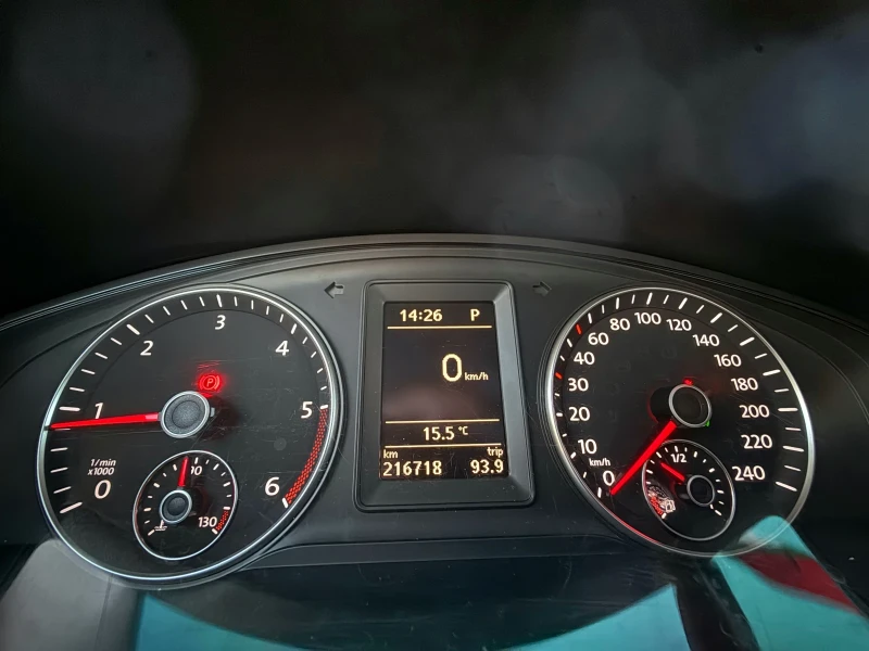 VW T5 2.0BiTdi/DSG/Long, снимка 12 - Бусове и автобуси - 52660888