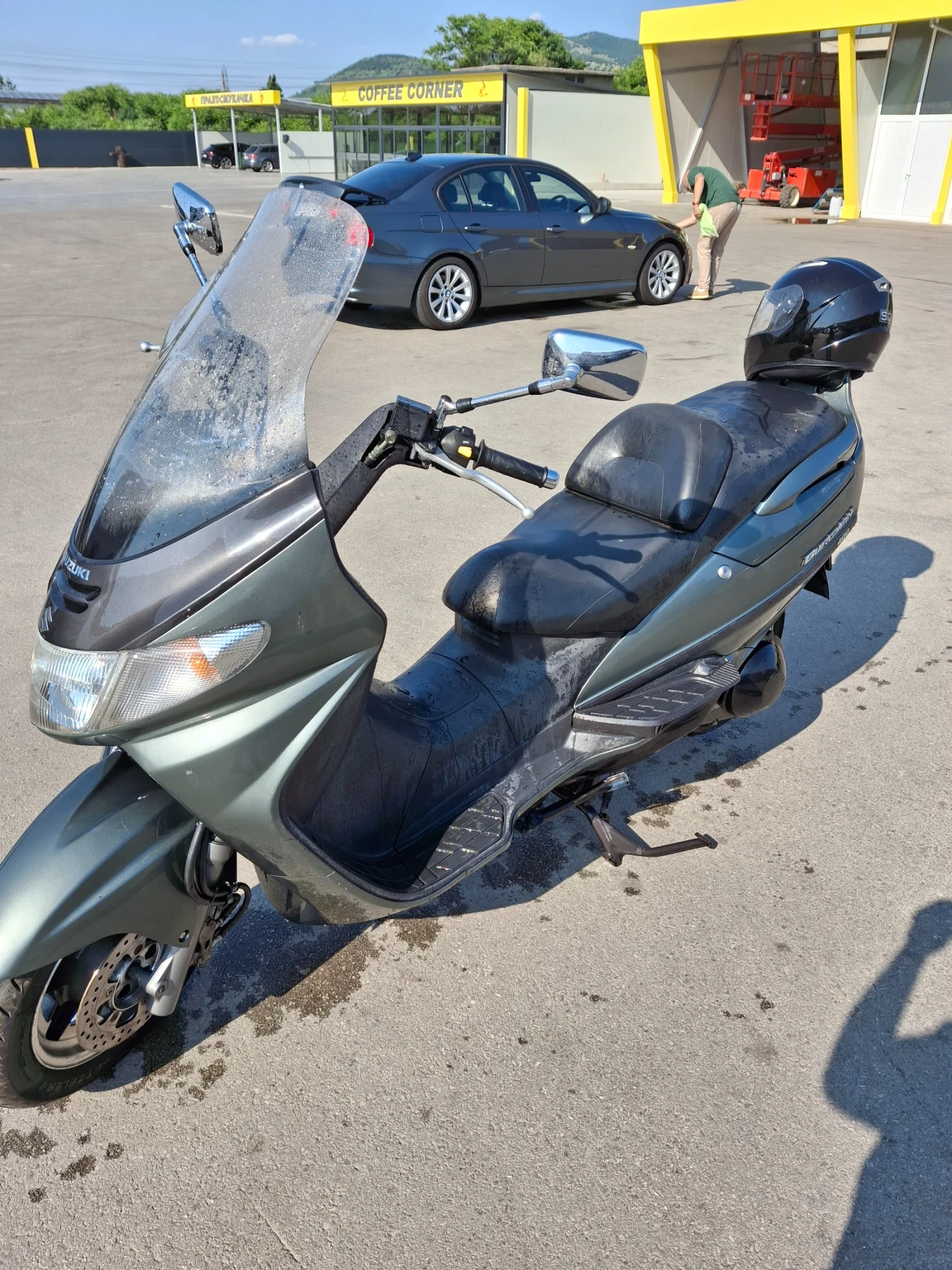 Suzuki Burgman Скутер, снимка 9 - Мотоциклети и мототехника - 53865683