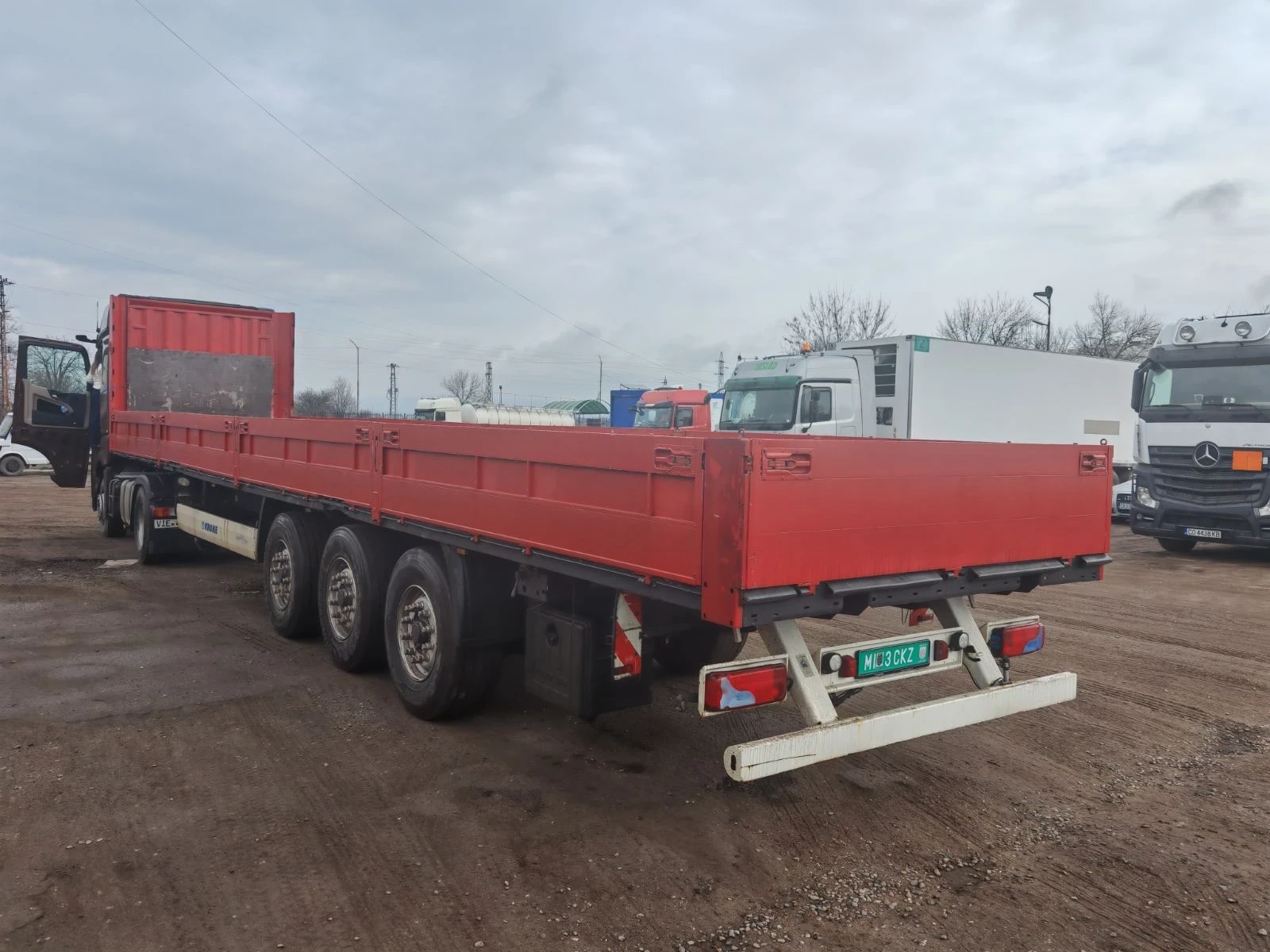 Полуремарке Krone, снимка 4 - Ремаркета - 53759003