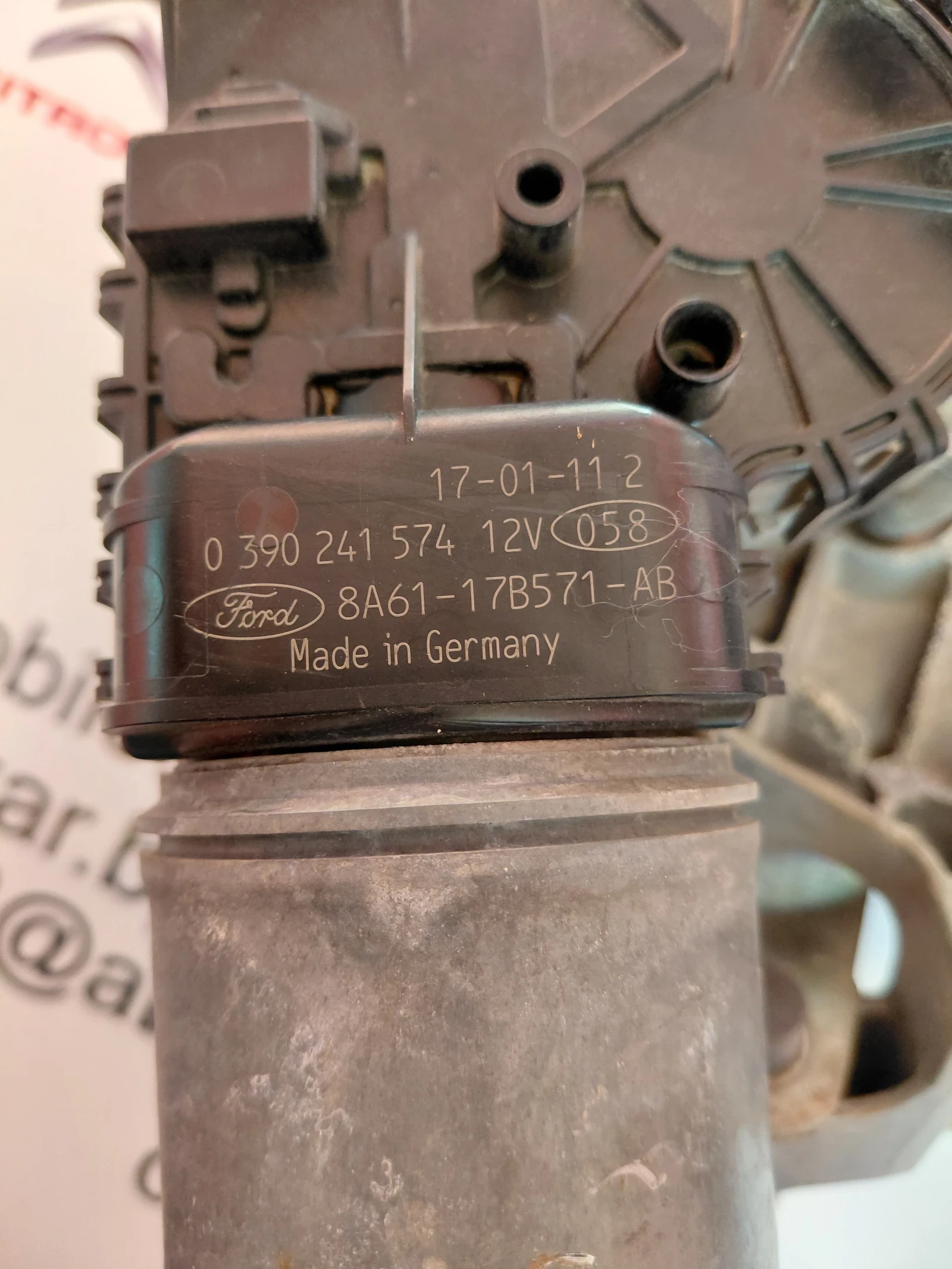 0390241574 8A6117B571AB  Моторче с механизъм предни чистачки Ford Fiesta VI 3397021586, снимка 4 - Части - 54713520