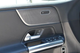 Mercedes-Benz B 200 ДИГИТАЛ* FULL-LED* РАВЕН НА НОВ, снимка 9