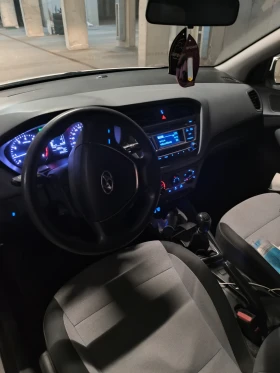 Hyundai I20, снимка 2
