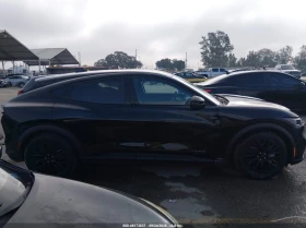 Ford Mustang Mach-E SELECT, снимка 12