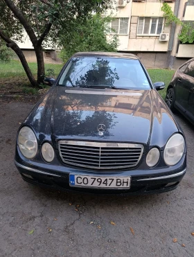  Mercedes-Benz E 270