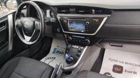 Toyota Auris 1.8 HYBRID, снимка 13