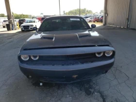 Dodge Challenger  1