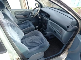 Renault Scenic 2.0 Бензин, снимка 8