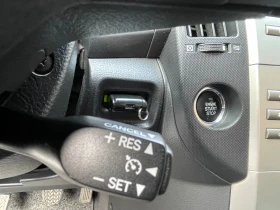 Toyota Corolla verso 1.8 VVT-I, снимка 14