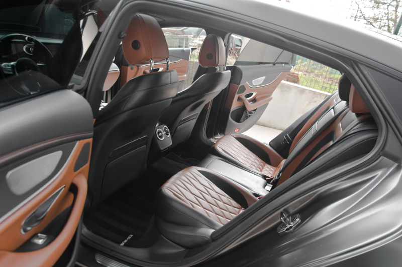 Mercedes-Benz AMG GT 63 Пакет * Designo* , снимка 11 - Автомобили и джипове - 45195357