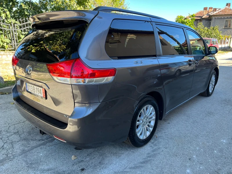 Toyota Sienna XLE 3.5i, ШВЕЙЦАРИЯ, снимка 5 - Автомобили и джипове - 47642001