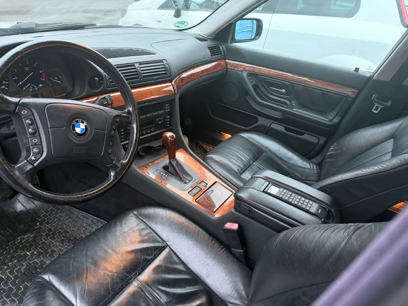 BMW 728, снимка 10 - Автомобили и джипове - 47963591