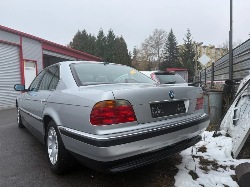 BMW 728, снимка 2 - Автомобили и джипове - 47963591