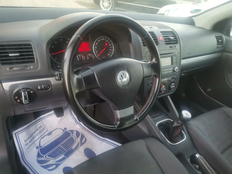 VW Golf 1.6i/HIGH LiNE, снимка 10 - Автомобили и джипове - 47881991