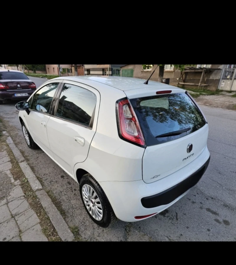 Fiat Punto EVO 1.4 Metan бартер за по голяма, снимка 5 - Автомобили и джипове - 48542933