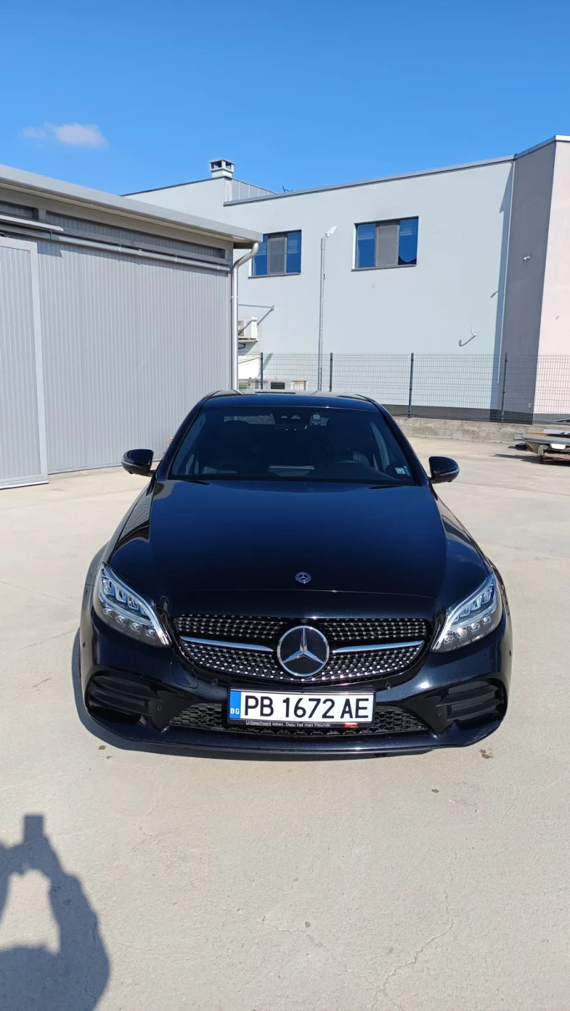 Mercedes-Benz C 180 Amg line , снимка 1 - Автомобили и джипове - 49043892