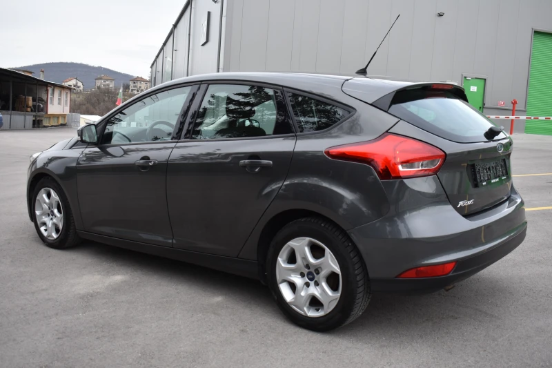 Ford Focus 1.5D/95kc= EURO6= NAVI= FACELIFT= PERFEKTEN!!!, снимка 3 - Автомобили и джипове - 49474806