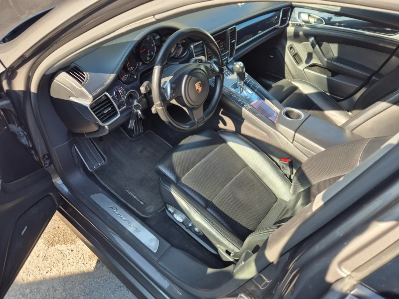 Porsche Panamera Перфектна!!!БАРТЕР, снимка 13 - Автомобили и джипове - 51817976