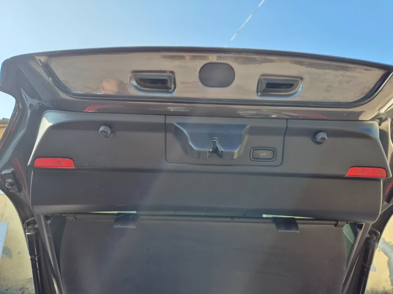 Porsche Panamera Перфектна!!!БАРТЕР, снимка 15 - Автомобили и джипове - 51817976