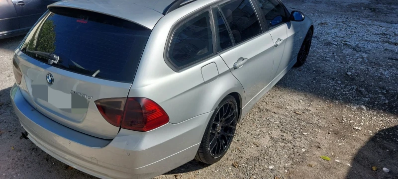 BMW 320, снимка 14 - Автомобили и джипове - 52123241