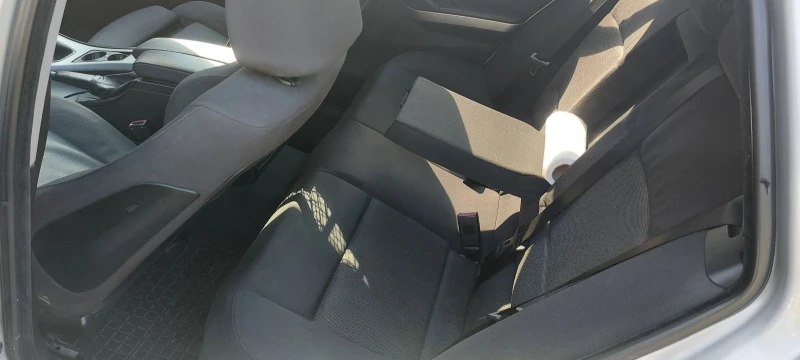 BMW 320, снимка 9 - Автомобили и джипове - 52123241