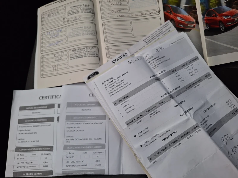 Ford C-max 1.6 120 газ, снимка 15 - Автомобили и джипове - 52311085