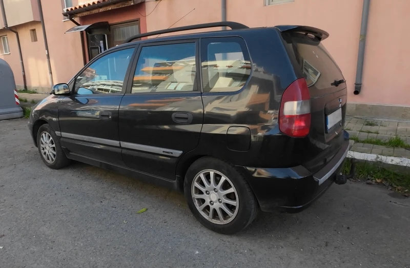 Mitsubishi Space star, снимка 3 - Автомобили и джипове - 52505692