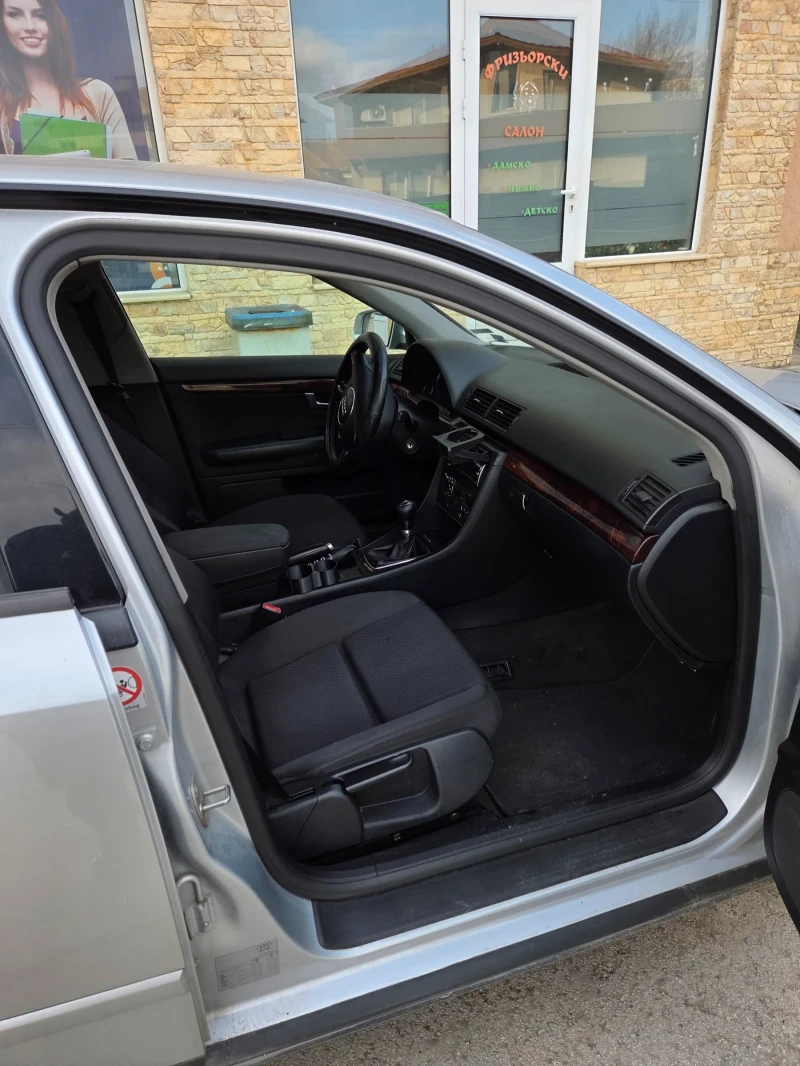 Audi A4 1.9TDI 131HP ръчка, снимка 6 - Автомобили и джипове - 53047962