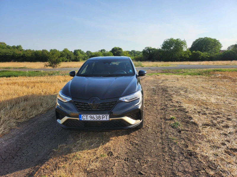 Renault Arkana, снимка 4 - Автомобили и джипове - 53445840