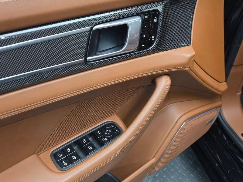 Porsche Panamera 4.0 CVD Automatic, снимка 15 - Автомобили и джипове - 55906395