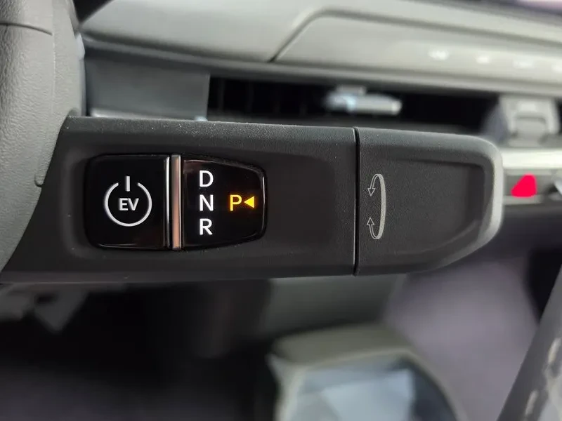 Kia EV3 Long Range 2Wd Air, снимка 9 - Автомобили и джипове - 56698559