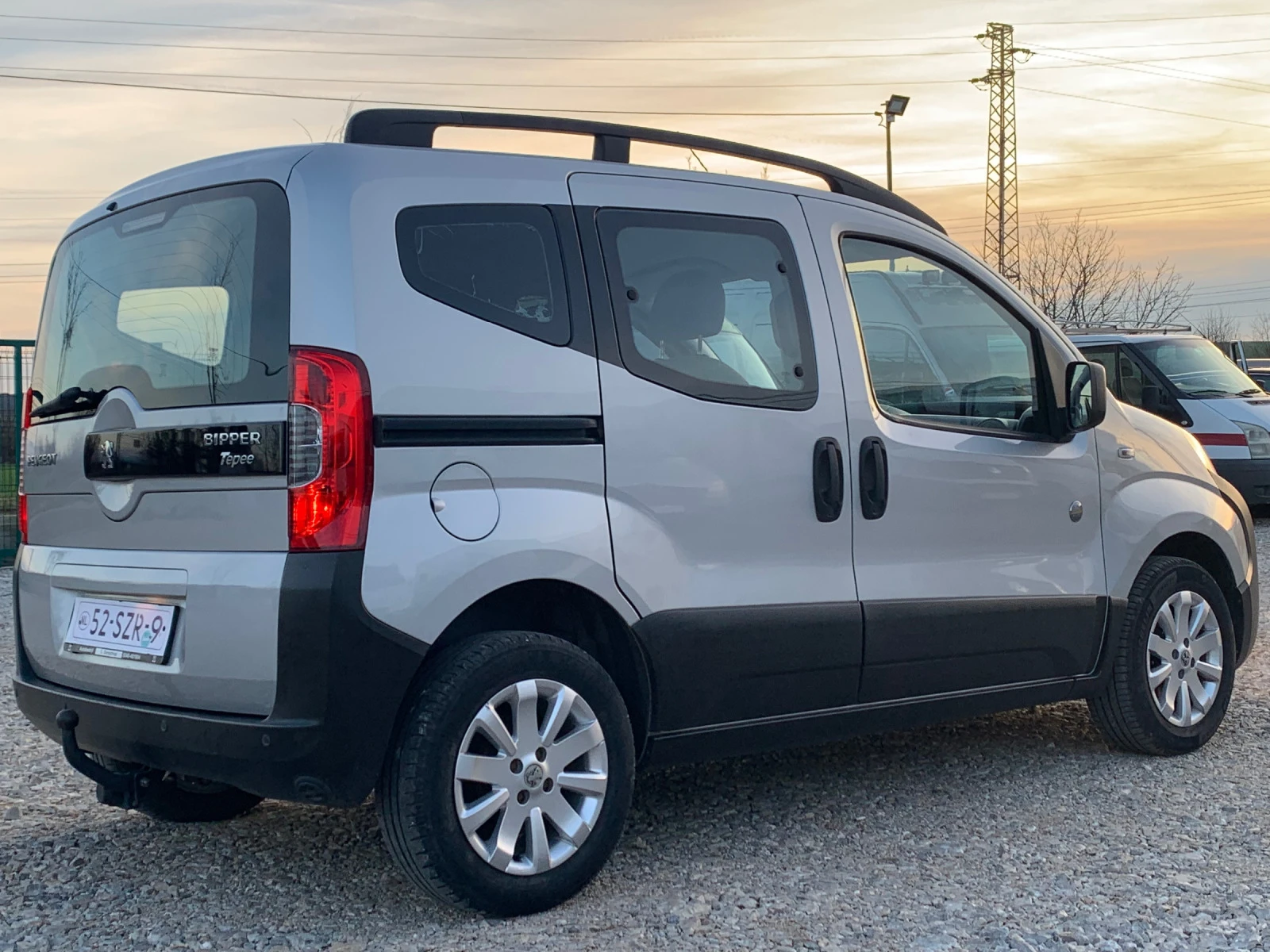 Peugeot Bipper  Tepee Бензин + Газ - изображение 3