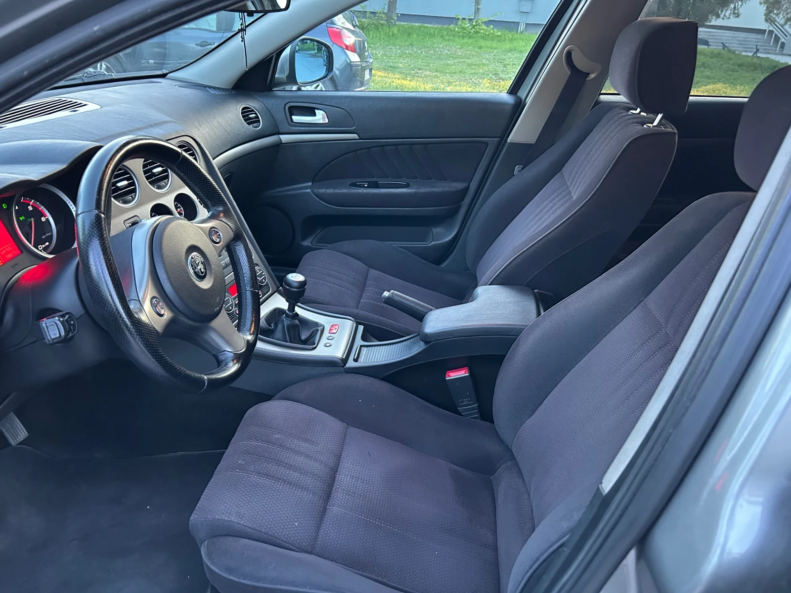 Alfa Romeo 159  - изображение 5