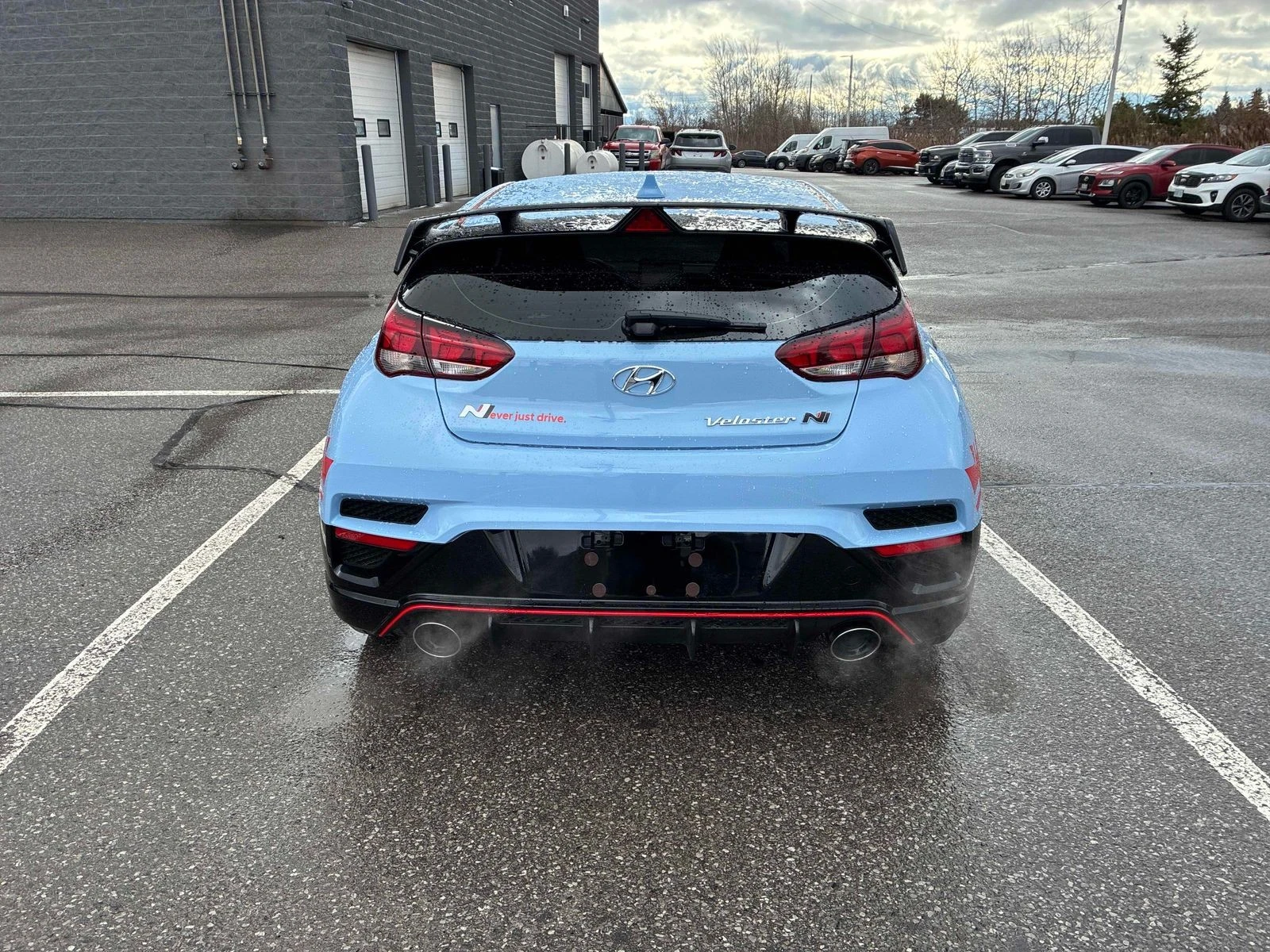 Hyundai Veloster  N DCT CARFAX АВТО КРЕДИТ  - изображение 4