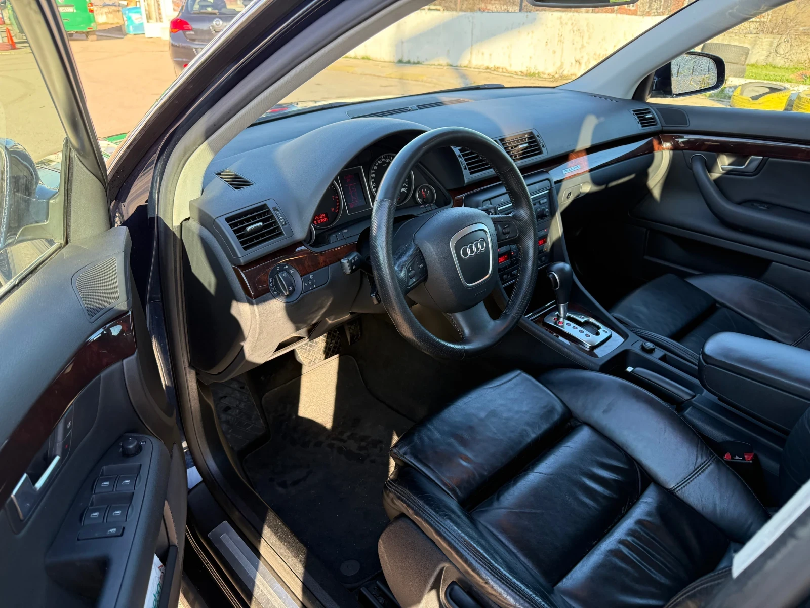 Audi A4 2.0T 200ph* QUATTRO* АВТОМАТ* КОЖА* ПОДГРЕВ* * *  - изображение 9