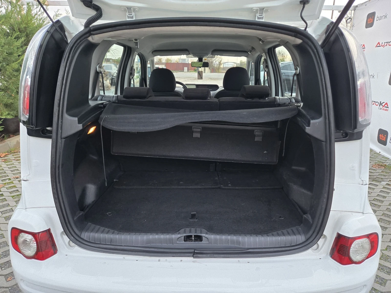 Citroen C3 Picasso 1.6HDI-112кс= 6ск= АВТОПИЛОТ= КЛИМАТРОНИК= EURO 5A - изображение 10