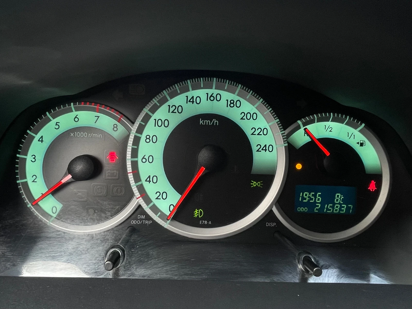 Toyota Corolla verso 1.8 VVT-I | Mobile.bg � ����������� 13